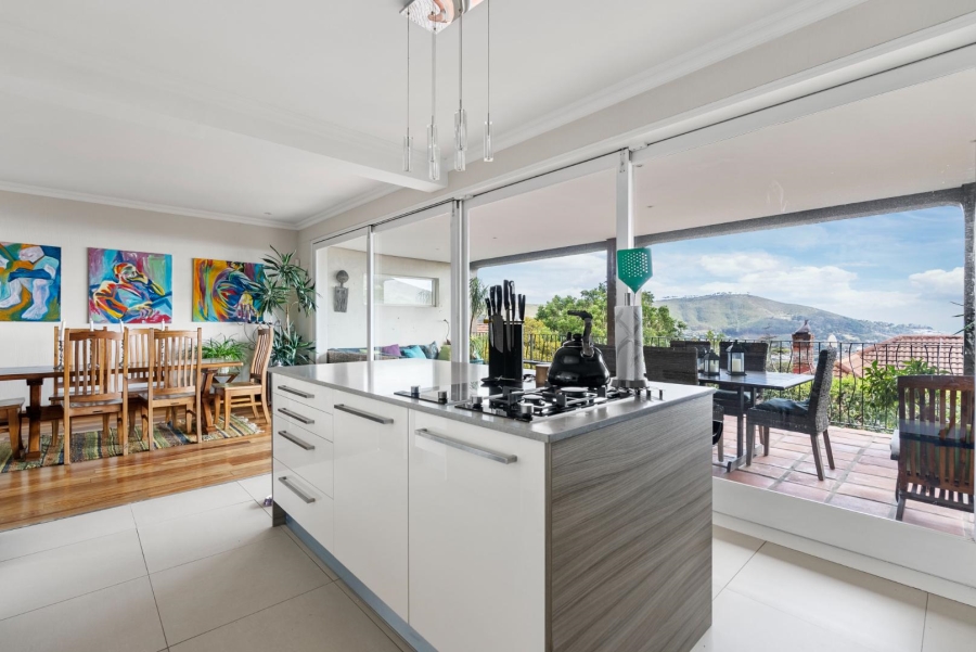 4 Bedroom Property for Sale in Oranjezicht Western Cape